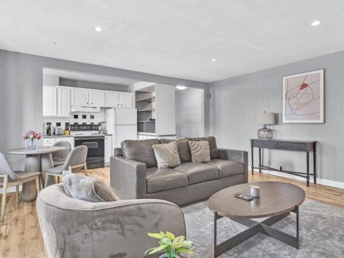 Downtown Atlanta Apartment | World Cup Apartment Flat 10 to 14 Nights Premier Arena Location