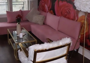 💓 Buckhead PINK PALACE 💓 Free Wine 🍷✨