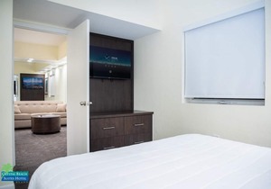 Miami Vacation Starts Here! 4 Trendy Units Close to Art Deco, Beach Access