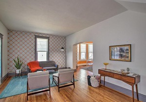 Stylish Home Less Than 1 Mile to Historic District!