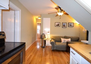 Walk to Vanderbilt, Hillsboro Village and Belmont U.