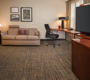 Dulles Airport Inn 