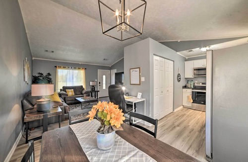 Clarksville House | 1/2 Mi to Fort Campbell: 'State Line Retreat'