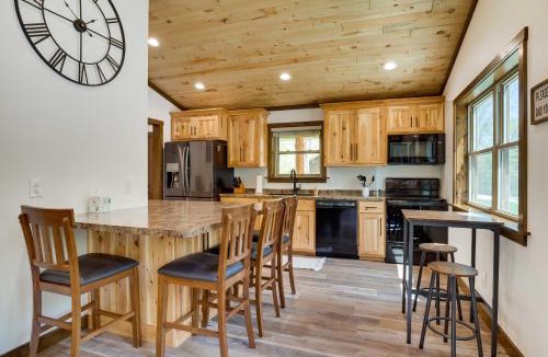 Hatfield House | 1/2 Mi to Lake Arbutus: Cabin w/ATV Trail Access