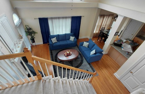 McLeansville House | 1.5 acre Quiet residential property 5 bedroom home