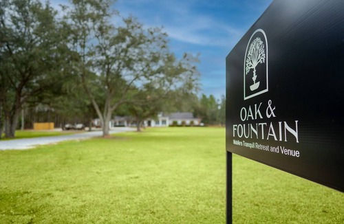 Grand Bay Apartment | 1 Bedroom Apartment at Oak + Fountain - #18