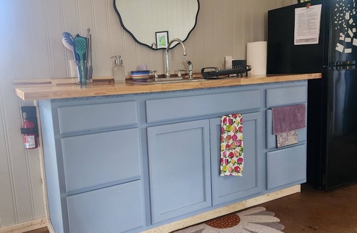 Hot Springs Cottage | 1-bedroom, dog friendly cottage