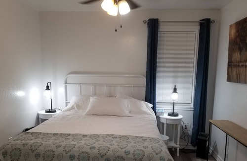 Lakeview Apartment | 1 Bedroom unit with a full kitchen and living room