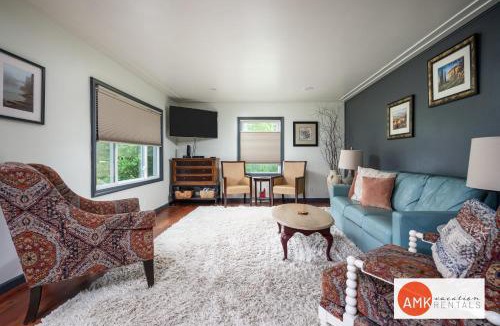 Holland House | 1 Happy Acre