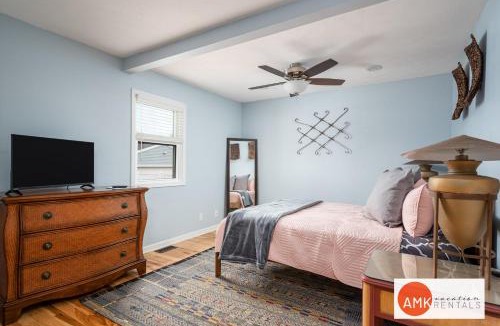 Holland House | 1 Happy Acre