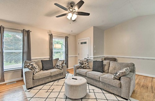 Lillington House | 1 Mi to Cape Fear River: Pet-Friendly Retreat