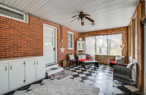 Franklin House | < 1 Mi to Dtwn Franklin: Charming Home w/Sunroom!