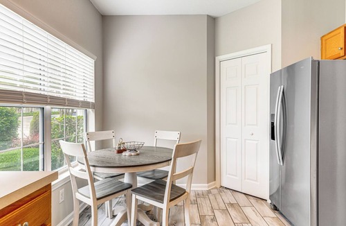 Red Hill Condo | < 1 Mi to Legends Golf Resort: Condo w/Pool!