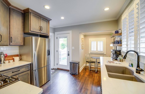 Bristol House | 1 Mi to Music & State St! Updated Bristol Home