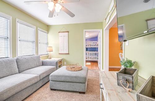 Garden City House | 1 Mi to Surfside Beach: Coastal Cottage