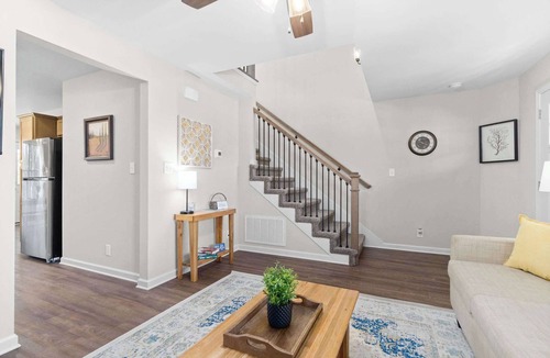 Clarksville House | 1-Mile to Downtown Clarksville! Queen-City Charmer