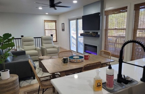 Hot Springs Village House | 10CaboPl | Lake DeSoto | Townhome | Sleeps 6
