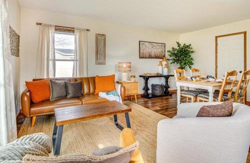 Connersville House | 17 Mi to Brookville Lake: Home w/In-Unit Laundry