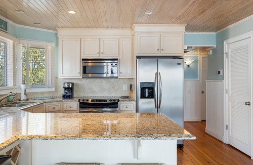 Bohicket Marina Village Condo | 1922 Bohicket Marina by Akers Ellis Rentals