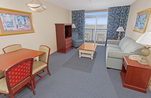 Myrtle Beach Condo | 1BR/1BA Oceanfront condo w/Kitchen & Balcony in Center of MB, #1355