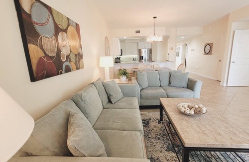 Vanderbilt Beach Condo | 1st Floor Condo Direct Bay/Gulf Beach Views! Steps To Beach! Specials