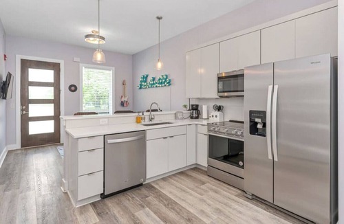 Nashville Condo | 1st Floor Condo No Steps - 2 miles to Downtown