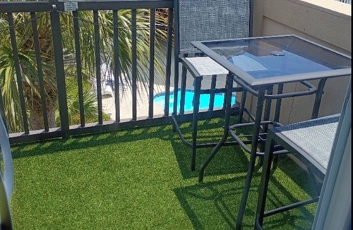 Gulf Stream Estates Condo | 2-bedrm condo w/pool in Murrells Inlet/Garden City Area walk to Prvt beach.