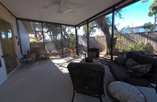 Englewood House | 2 Bedroom 2 Bathroom House with Beach and Bay Access