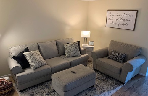 Clemson Condo | 2-bedroom condo in tranquil Clemson with cool AC, walkable to campus.