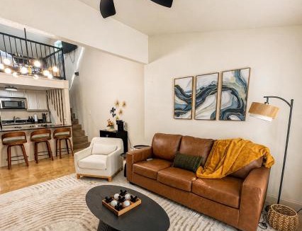 Mid America Apartment | 2 Bedroom Condo ON Lake Hamilton!
