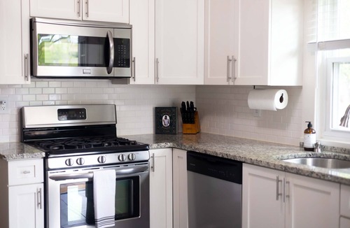 Royal Oak House | 2-bedroom vacation home just 17 minutes drive to Ford Field