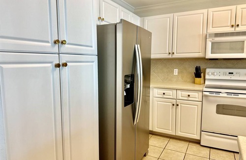 Orange Beach East Apartment | 2 BR/2.5 BA Condo on the 10th Floor! In Walking Distance to Flora Bama!