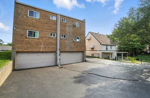 Groesbeck Apartment | 2 BR Extend Stay Haven, 10 Min to DTW
