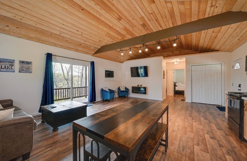 Somerset Cabin | 2 Cabins Near Lake Cumberland Boat Ramps!