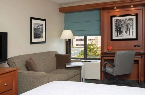 Thurston Hotel | 2 Charming Suites Near UM w/Free Breakfast & Onsite Parking Plus Free Parking