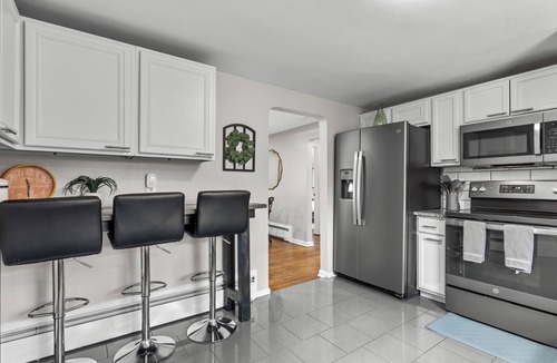 Shelby Township House | 2 Family Duplex Home | Shelby Township | Sleeps 10+