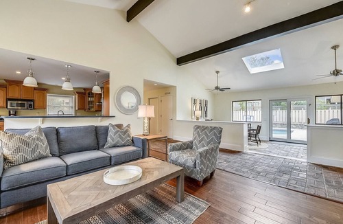 Oceanside House | 2 Green Heron ~ Fenced Private Pool & Short Walk to the Beach in Sea Pines!