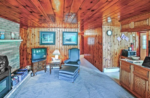 Long Lake House | 2 Mi to Boat Ramp! Family Cabin on Long Lake