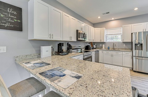Somerset Cottage | 2 Mi to Marina & Lake Cumberland! Newly Built Home