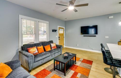 West End House | 2 Mi to Mercedes-Benz Stadium: Westside Townhome