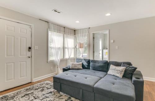 Biddleville House | < 2 Mi to Uptown Charlotte: Home w/Large Yard!