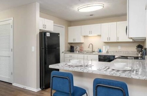 Hoover Apartment | 2 Miles to Hoover Met Finley Gym Dog Park
