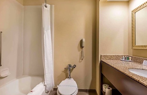 Jasper Hotel | 2-Star Hotel ∙ Comfort Inn & Suites Jasper Hwy 78 West
