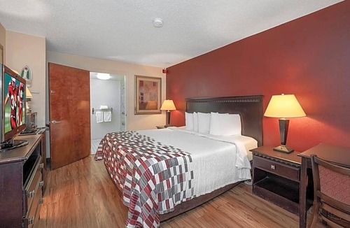 Oxford Hotel | 2-Star Hotel ∙ Red Roof Inn & Suites Oxford