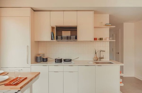 Old Fourth Ward Hotel | 2 Units | Spacious Urban Stay | Washer & Dryer | Near Top Local Hotspots