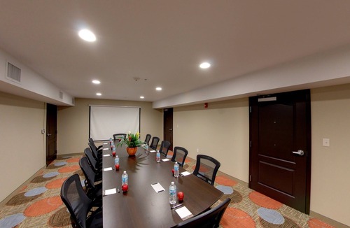 Bryant Pattengill East Apartment | 24 Hour Business Center + Fitness Center | Close to the University of Michigan