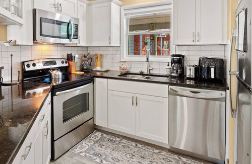 Colington Condo | 2BR Condo w/Pool, Tennis & 1 Mile to Beach