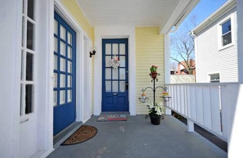 Clifton Apartment | 2BR - FRANKFORT AVE - WALK & DINE - *BEST SPOT!