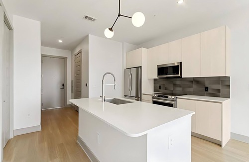 Home Park Apartment | 2BR | Sentral West Midtown | Near Atlanta's Westside