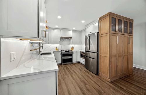 North Forest Beach House | 2nd Row 5 Bed 3 and one half Bath Pet Friendly Ocean View Beach House